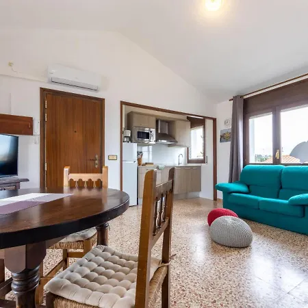 Apartment Drassanes Iii By Interhome